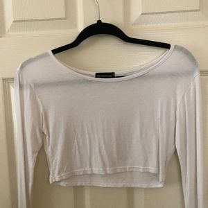 White long sleeve crop top